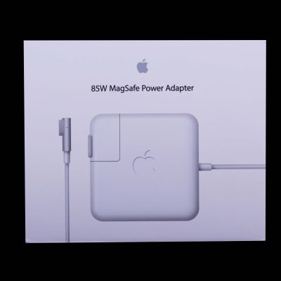 Apple 85W MagSafe Power Adapter (for 15- and 17-inch MacBook Pro)